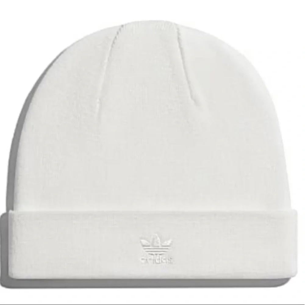 🎉 HP 🎉 🆕 IVY PARK x adidas Icy Park Cut Off Logo Beanie - Picture 5 of 10
